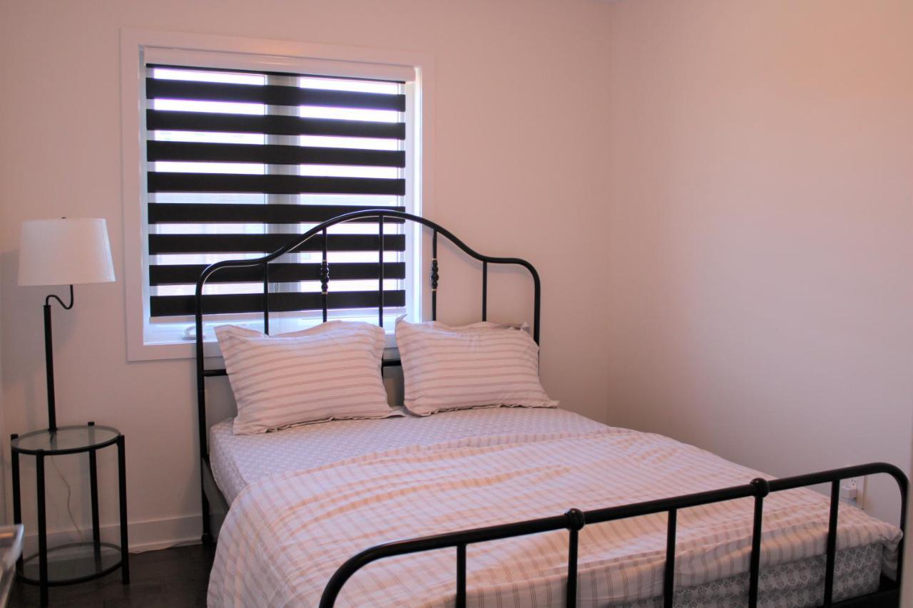 New Town House Barrie South Vila Exterior foto